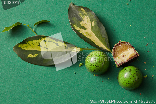 Image of green candy with jelly