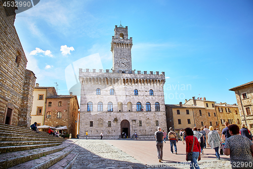 Image of Palazzo Comunale (Town Hall) in Piazza Grande, Antique Montepulc