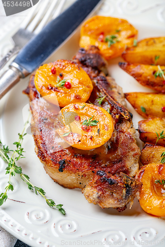 Image of Entrecote of pork with apricots and thyme.