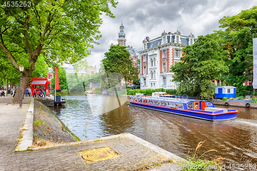 Image of beautiful house in Amsterdam