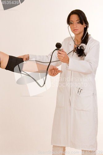 Image of Measuring blood pressure