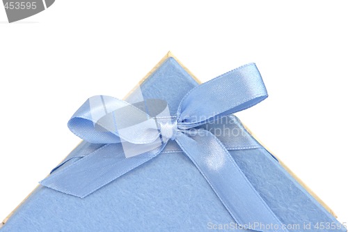 Image of cyan bow