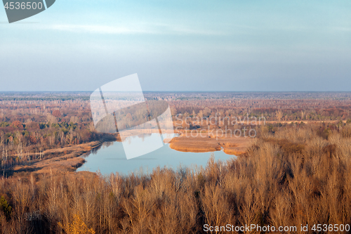 Image of Heartshape Lake in the swamps