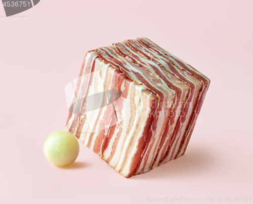 Image of cube of prosciutto slices