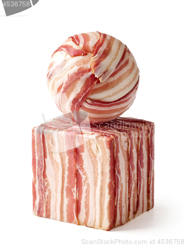 Image of cube and ball of prosciutto