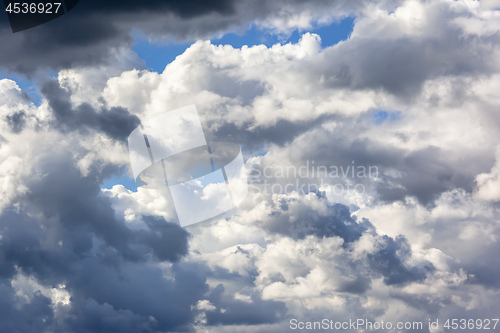 Image of very cloudy sky background