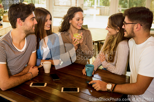 Image of Friends at the cafe 