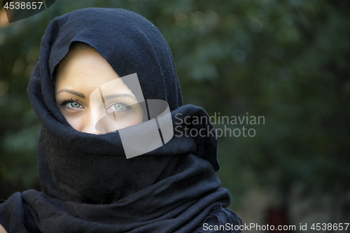 Image of Muslim lady in scarf