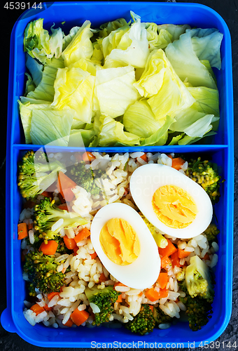 Image of food in lunch box