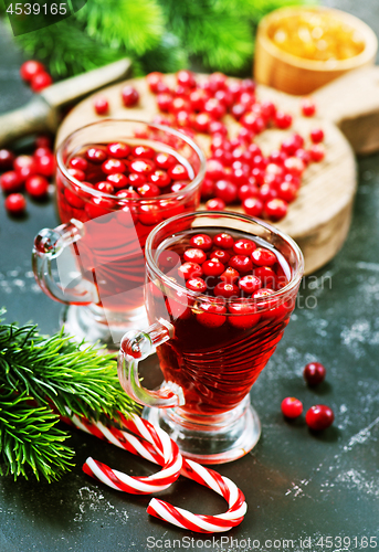 Image of cranberry drink and berries