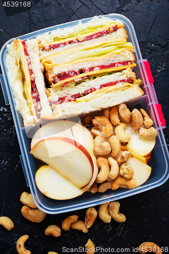 Image of food in lunch box