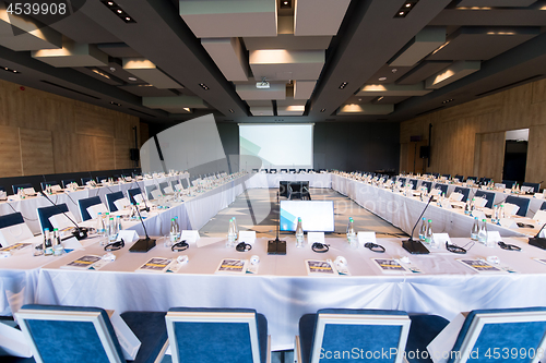 Image of interior of big modern conference room