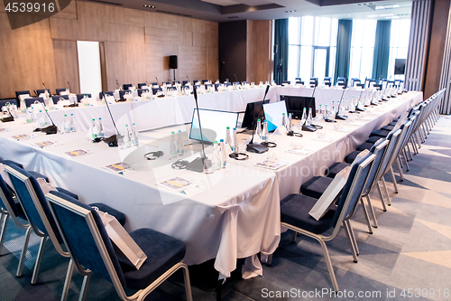 Image of interior of big modern conference room