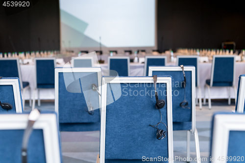 Image of interior of big modern conference room