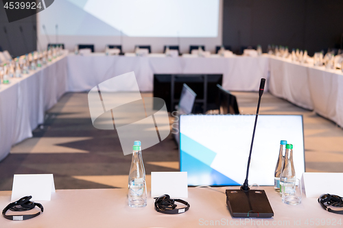 Image of interior of big modern conference room