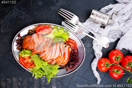 Image of salad with smoked meat