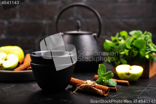 Image of tea in teapot