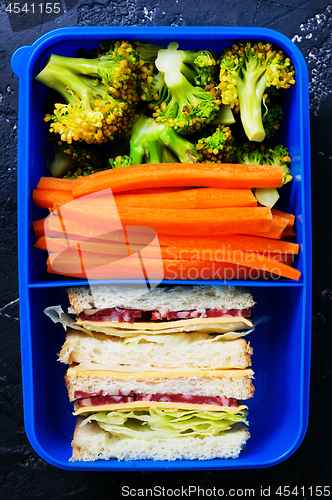 Image of food in lunch box