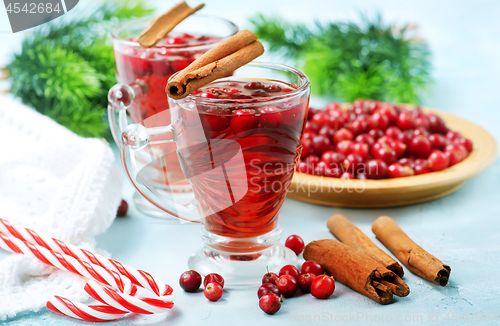 Image of cranberry drink and berries