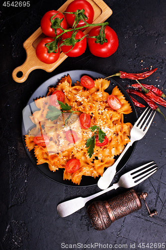 Image of pasta with sauce
