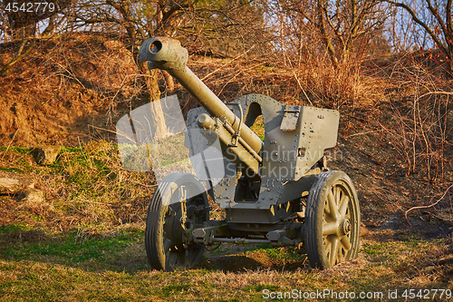 Image of An Old Artillery Gun
