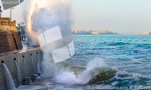 Image of Big wave crushing during high tide in Saint-Malo