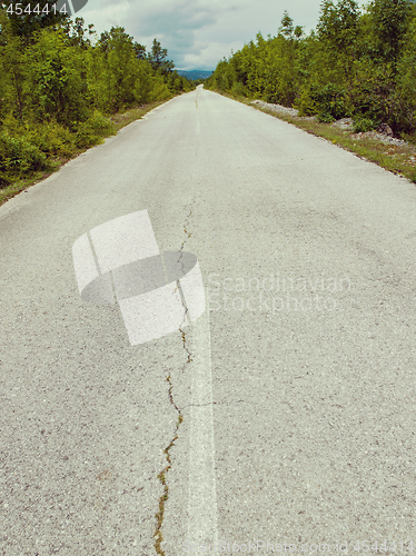 Image of countryside road