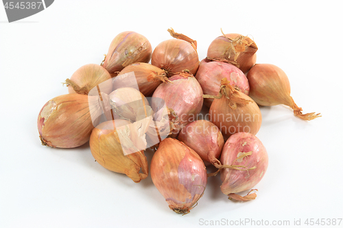 Image of French Shallots. 