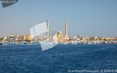 Image of Mosque at the Red Sea