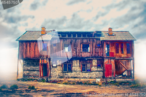 Image of terrible lonely house