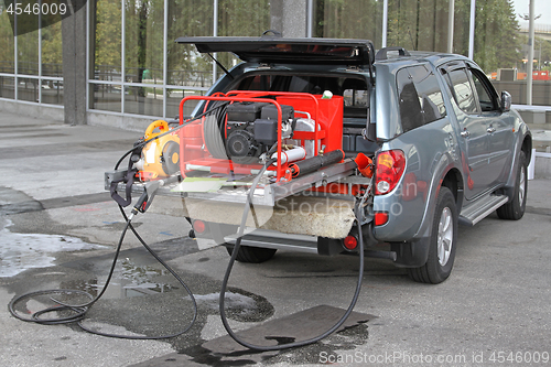 Image of Mounted Pressure Washer