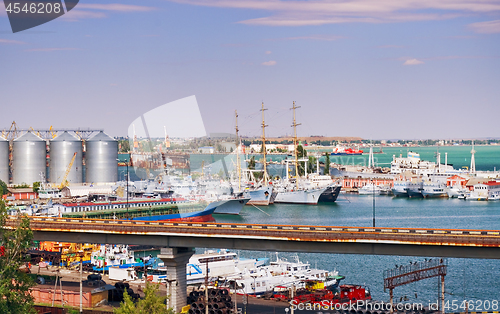 Image of Sea port