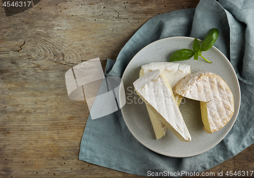 Image of plate of cheese