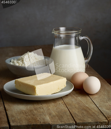 Image of milk and various dairy products