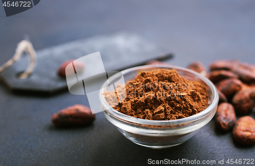 Image of cocoa beans and cocoa powder