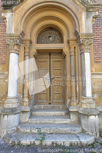 Image of Synagogue Door