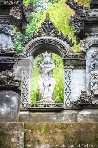 Image of a Hindu statue in Bali Indonesia