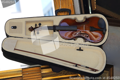 Image of Violin