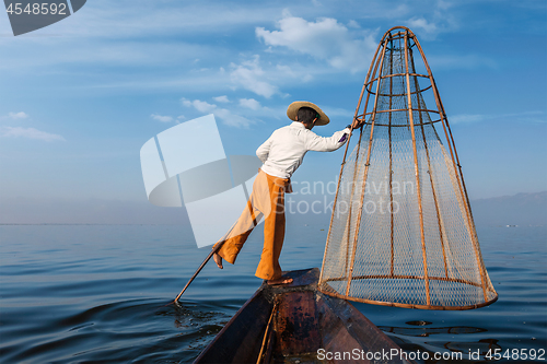 Image of  Traditional Burmese fisherman at Inle lake, Myanmar