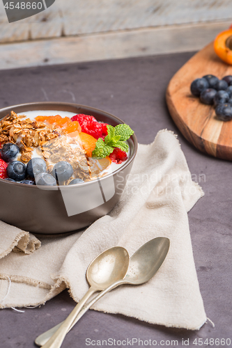 Image of Yogurt with baked granola and berries