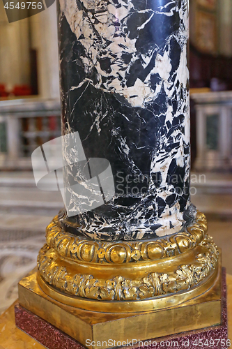 Image of Marble Column