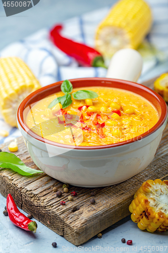 Image of Creamy corn soup with chili.