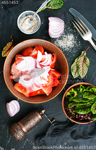 Image of tomato salad