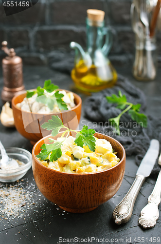 Image of salad with corn and chicken