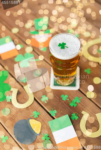 Image of glass of beer and st patricks day party props