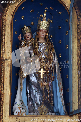 Image of Virgin Mary with baby Jesus