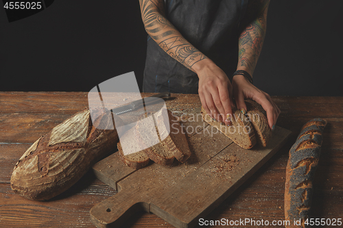 Image of Sliced bread on a board