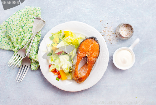 Image of salmon with salad