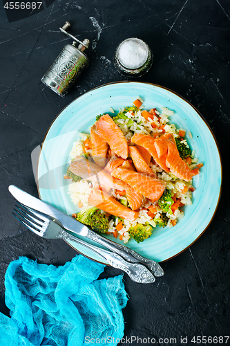 Image of salmon and rice with broccoli