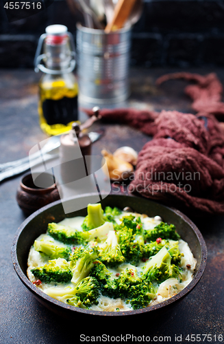 Image of broccoli with eggs